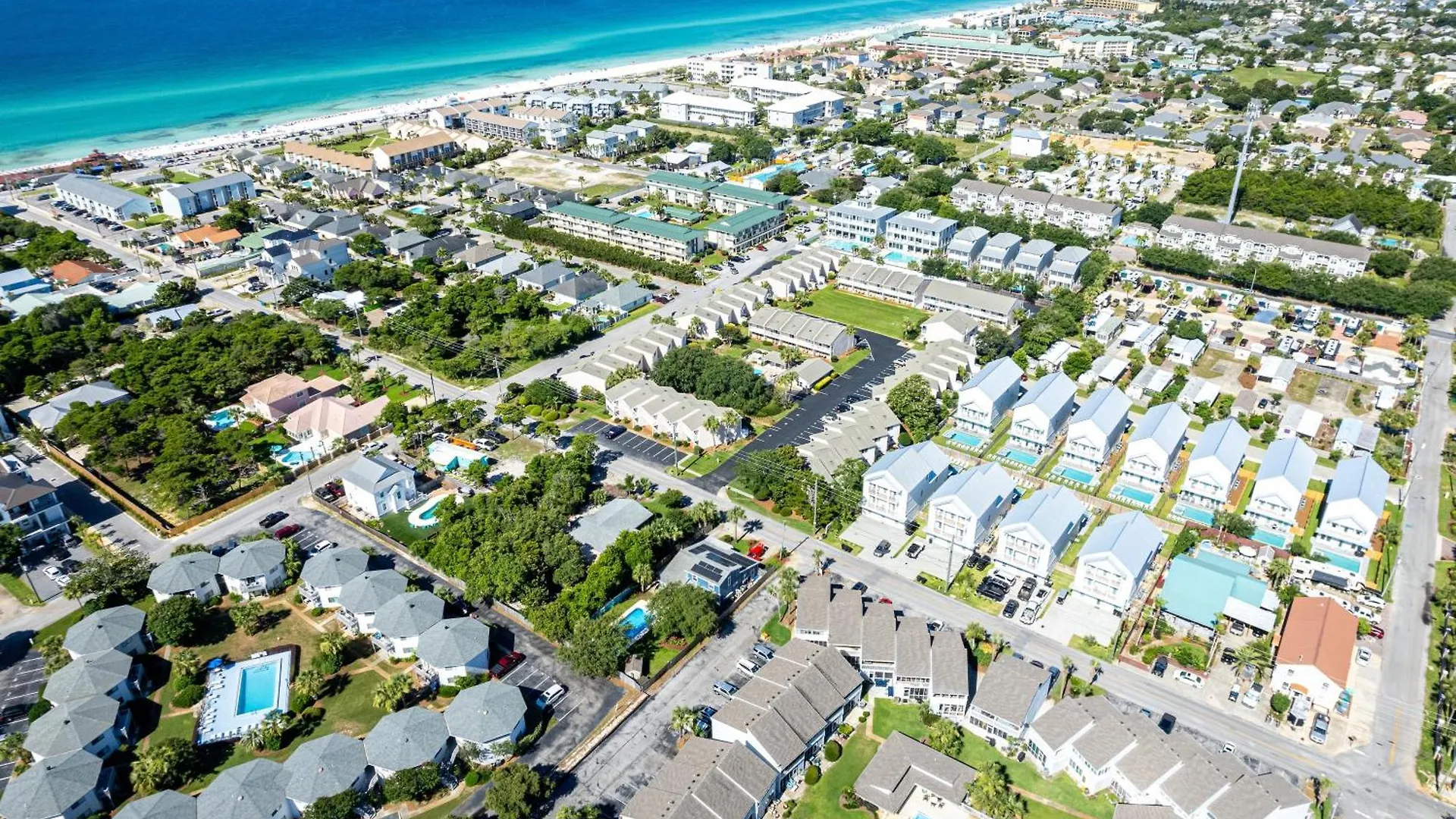 Sandpiper Cove 3202- By Holiday Isle Properties Destin